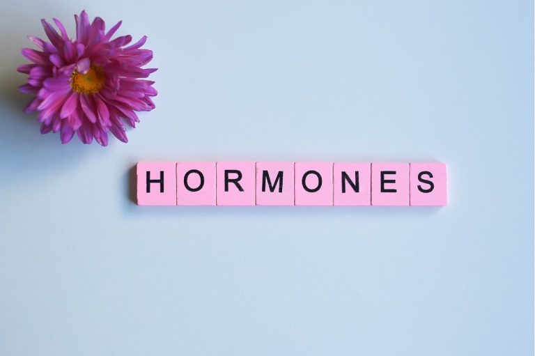 Czy dieta niskowęglowodanowa może zaburzać gospodarkę hormonalną u kobiet?